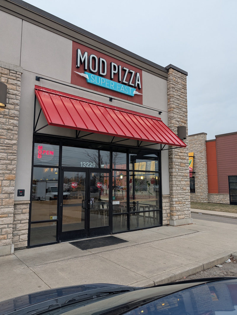 MOD Pizza in Livonia